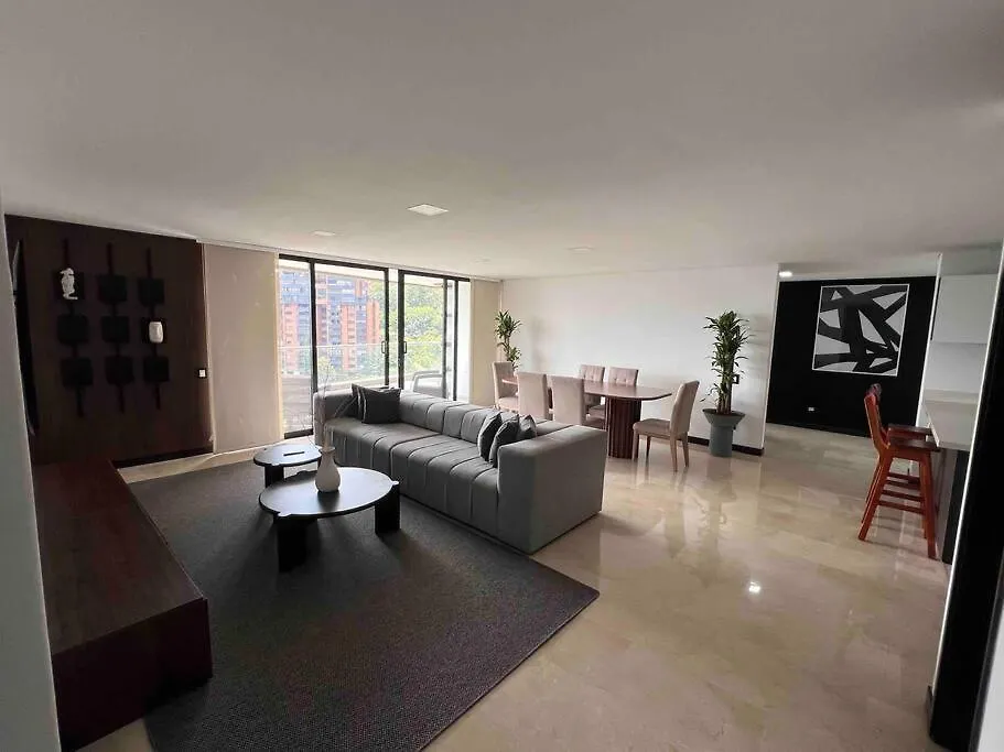 501 Luxury Apartment In Heart Of El Poblado Medellín