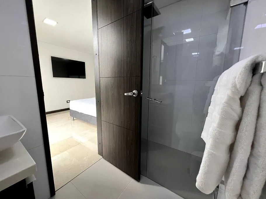 501 Luxury Apartment In Heart Of El Poblado Medellín