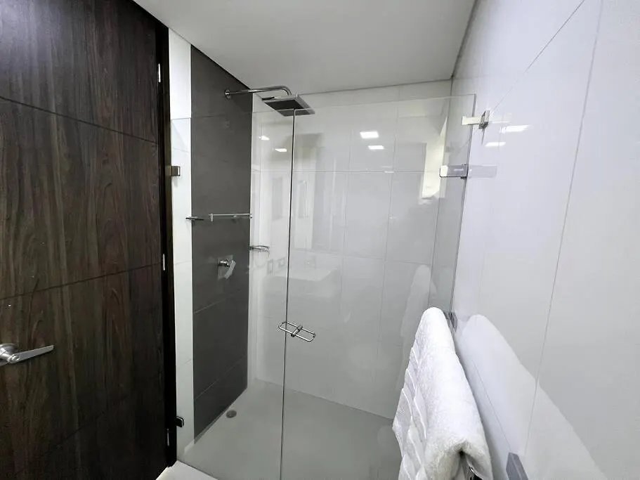 501 Luxury Apartment In Heart Of El Poblado Medellín