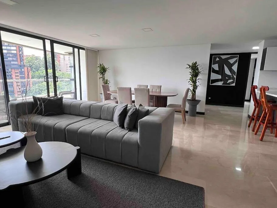 501 Luxury Apartment In Heart Of El Poblado Medellín