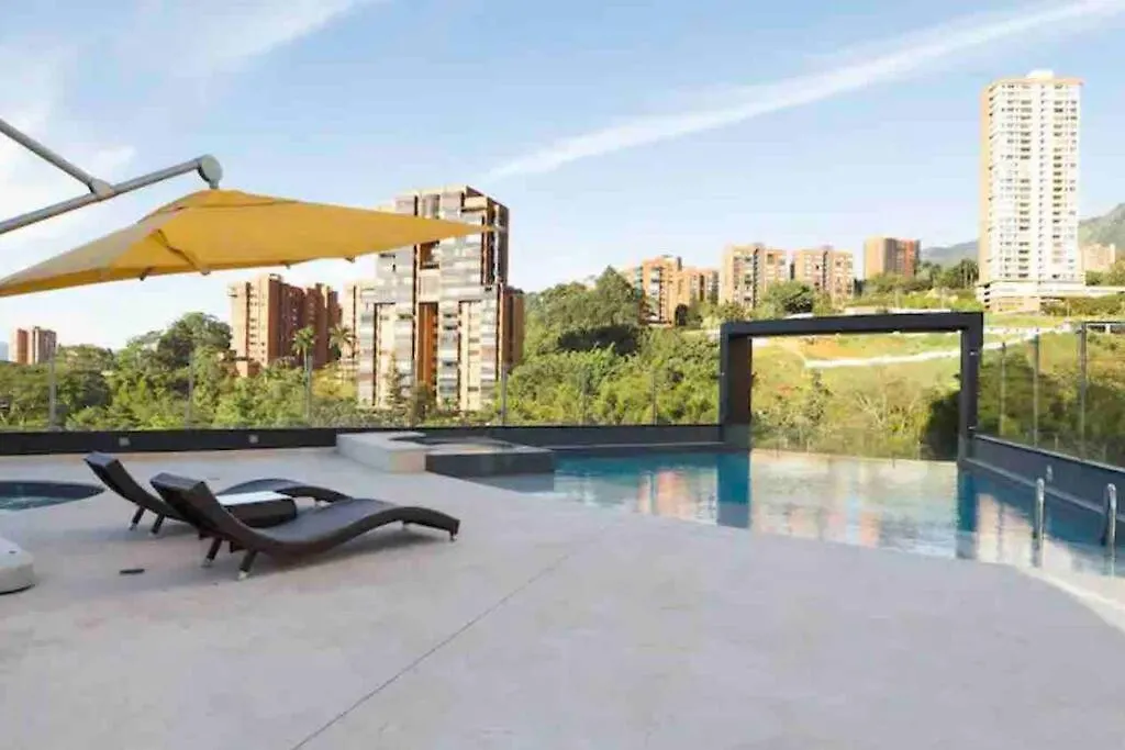 501 Luxury Apartment In Heart Of El Poblado Medellín