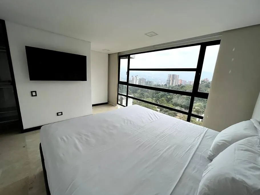 501 Luxury Apartment In Heart Of El Poblado Medellín